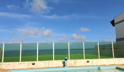 Vanda ,Belíssimo triplex em Graçandu beira mar