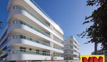 Apartamento com 3 quartos em Edifício com lazer completo em Cabo Frio