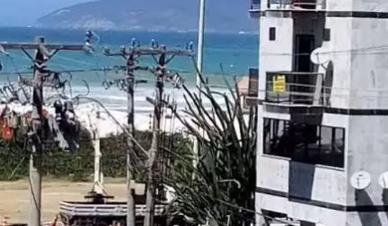 Amplo Apartamento no Algodoal em Cabo Frio