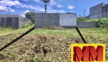 Lote de 450m² no Bairro Vila do Peró