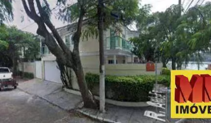 Casa Duplex em Condomínio - Portinho - Cabo Frio