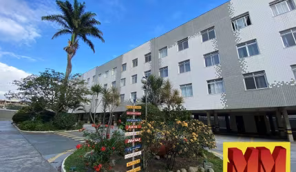 Apartamento com dois quartos, a apenas 100 metros da praia do Forte!