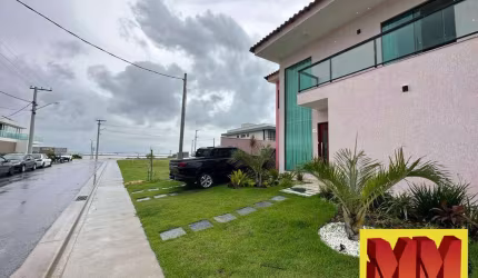 Casa com vista lagoa em Condomínio Clube de São Pedro da Aldeia