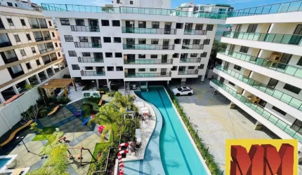 Apartamento de 3 Quartos em Condomínio Club na quadra da Praia do Forte