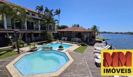 Casa em Condomínio com Canal Navegável em Cabo Frio