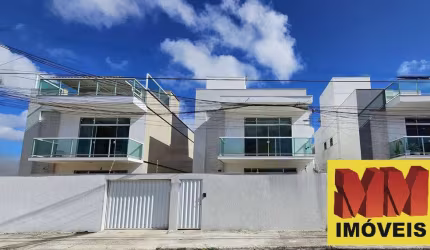 Triplex com 4 suítes no Parque Burle em Cabo Frio.