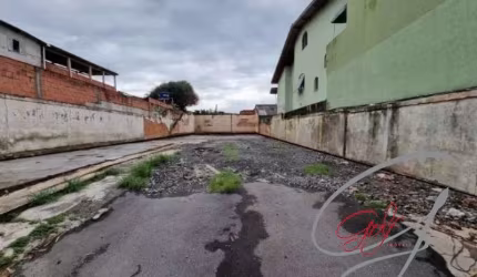 Terreno plano, limpo com 321m² no Rochdale - Osasco-SP, excelente para comércio ou residência.