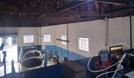 Galpão de 305 m², numa Excelente localização em Osasco na Vila Campesina