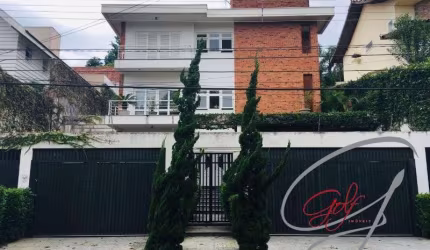 Jardim Guedala, lindo sobrado localizado em uma rua tranquila e arborizada