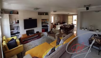 Casa em condomínio no Villas 9 - Vila São Francisco, 310 m², 3 suites, 5 banheiros, sala ampla, quintal com àrea gourmet coberta