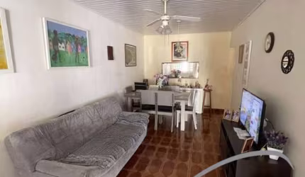 Casa para venda no Parque Continental, São Paulo.