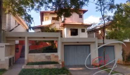 Casa Sobrado 343 m2, 5 dormitórios, 2 suítes, 465 m2 terreno, Príncipes dos Príncipes, São Paulo.