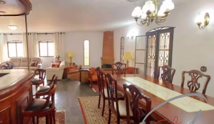 MARAVILHOSA CASA DE ALTO PADRÃO NA VILA SÃO FRANCISCO!