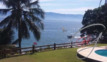 Casa à venda em Ilhabela, com 600 m² de área construída, 5 suítes, vista para o Mar.