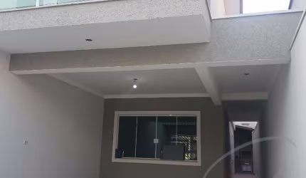 Imperdível oportunidade de compra: Casa com 3 quartos e 3 suítes na Bela Vista, Osasco-SP, 2 salas, 4 vagas de garagem!