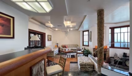 Imperdível oportunidade! Casa à venda em São Paulo-SP, Parque dos Príncipes, 3 quartos, 3 suítes, 3 salas, 6 banheiros, 3 vagas, 310m².