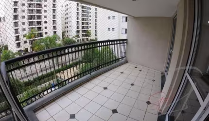 Apartamento de 3 quartos com suíte e 3 vagas de garagem na Cidade São Francisco, São Paulo-SP: imperdível oportunidade!