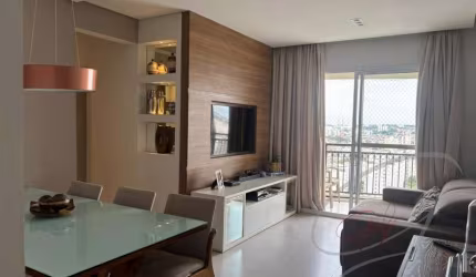 Apartamento 70m a venda 2 dormitórios, 1 suíte 2 banheiros, sacada no bairro Jaguaré, São Paulo-SP.