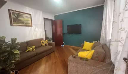 Imperdível oportunidade: Casa à venda em Osasco-SP, bairro Cipava, 3 quartos, 3 salas, 2 vagas, 210m². Aproveite!