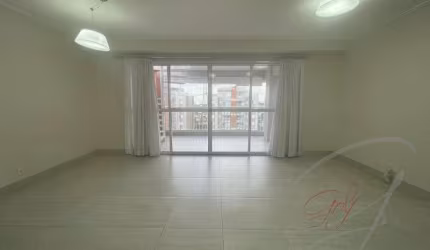 Cobertura para locação na Vila São Francisco, Condomínio Acácia 4 dormitórios, 3 vagas cobertas - São Paulo.