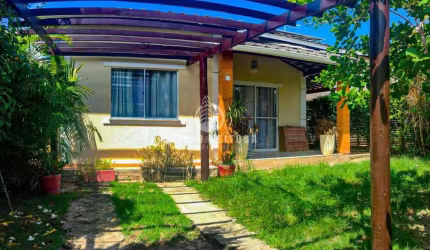 Casa para Venda em Camaçari, Vila de Abrantes (Abrantes), 3 dormitórios, 1 suíte, 2 banheiros, 2 vagas