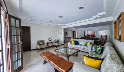 Casa para Venda em Salvador, Brotas, 5 dormitórios, 1 suíte, 4 banheiros, 5 vagas