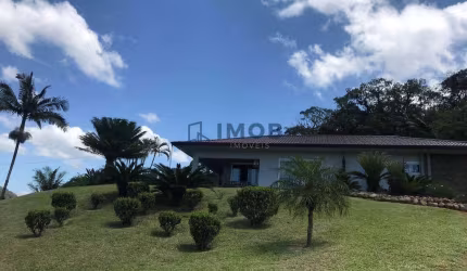 Casa Alto Padrão 1 suíte + 2 quartos, Guaramirim