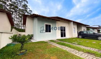 Casa geminada com 3 quartos, Figueirinha