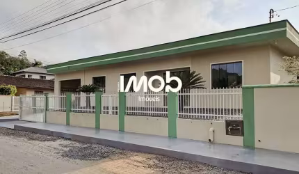 Casa com 3 quartos, Bairro Imigrantes - Guaramirim