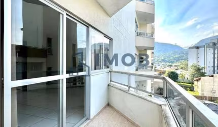 Apartamento semimobiliado com 2 quartos, Centro - Jaraguá do Sul