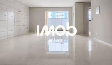 Apartamento com 1 Suíte + 1 Dormitório, Bairro Jaraguá Esquerdo