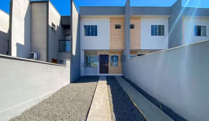 Casa geminada com 2 Suítes, Três Rios do Norte