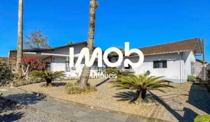Casa com 1 Suíte + 3 Quartos, Bairro Imigrantes - Guaramirim