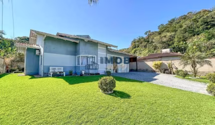Casa com 1 suíte + 2 quartos, bairro Recanto Feliz