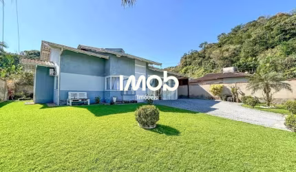 Casa com 1 suíte + 2 quartos, bairro Recanto Feliz