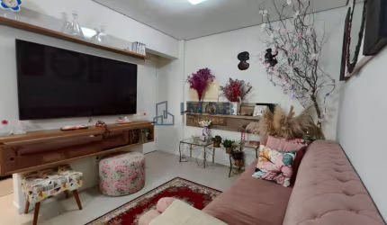 Apartamento com 1 Suíte + 1 Quarto, Centro