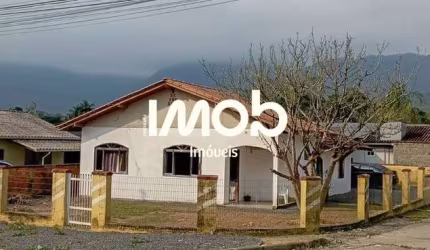Casa com 4 quartos, Santa Luzia - Jaraguá do Sul