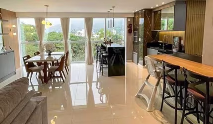 Apartamento mobiliado com 3 suítes no Centro