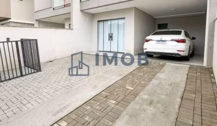 Casa Geminada com 1 suíte com closet + 2 quartos, Três Rios do Sul - Jaraguá do Sul
