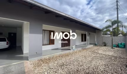 CASA COM 4 QUARTOS, SÃO LUIZ EM JARAGUÁ DO SUL