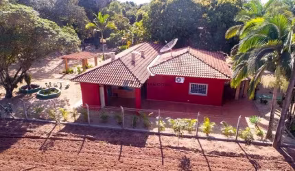CHÁCARA COM 24.800M² DE ÁREA TOTAL NA CIDADE DE DESCALVADO/SP