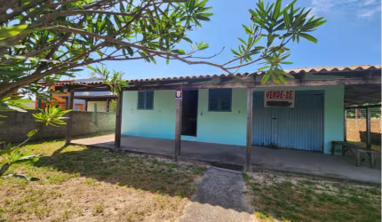Casa com 3 quartos à venda na Rua Callil Miguel Allen, 2729, Centro, Balneário Pinhal, 450 m2 por R$ 160.000
