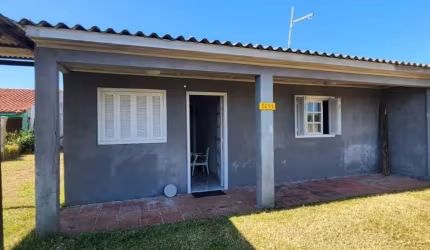 OPORTUNIDADE ÚNICA DE CASA NA PRAIA