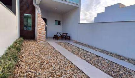 Sobrado com 2 dormitórios à venda, 86 m² por R$ 480.000,00 - Itacolomi - Balneário Piçarras/SC