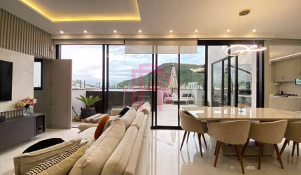 Cobertura Duplex à venda no bairro da Barra em Balneário Camboriú