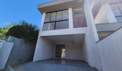 Sobrado com 3 dormitórios à venda, 141 m² - Velha - Blumenau/SC