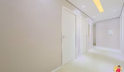 Imóvel para venda tem 38 metros quadrados em Cabral - Curitiba - PR