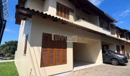 Duplex de esquina próximo do Hospital Santa Cruz.