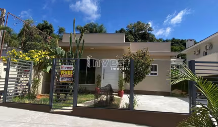 CASA COM 02 DORMITÓRIOS (SUITE) EM CONDOMÍNIO NO BAIRRO SANTO INÁCIO EM SANTA CR