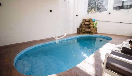 Sobrado 04 Quartos sendo 04 Suítes e 03 Vagas de Garagem à Venda com 364m². Tatuapé - São Paulo - SP.